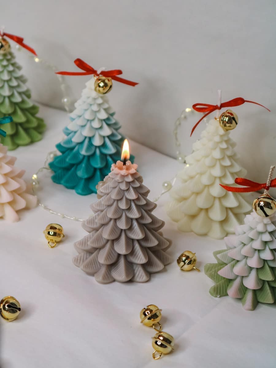 Classical Christmas Tree